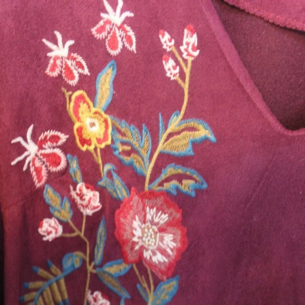 ✨2/$20 Altar'd State Velvet Floral Boho Tunic Dress Bell Sleeve Medium H11619 - Picture 9 of 12